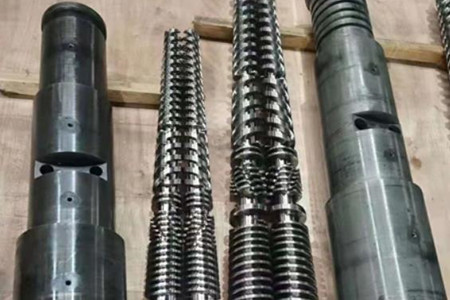 塑料擠出機螺桿機筒選型原則，掌握這幾點！