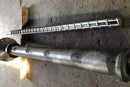 注塑機機筒螺桿使用時需要注意哪些事項？